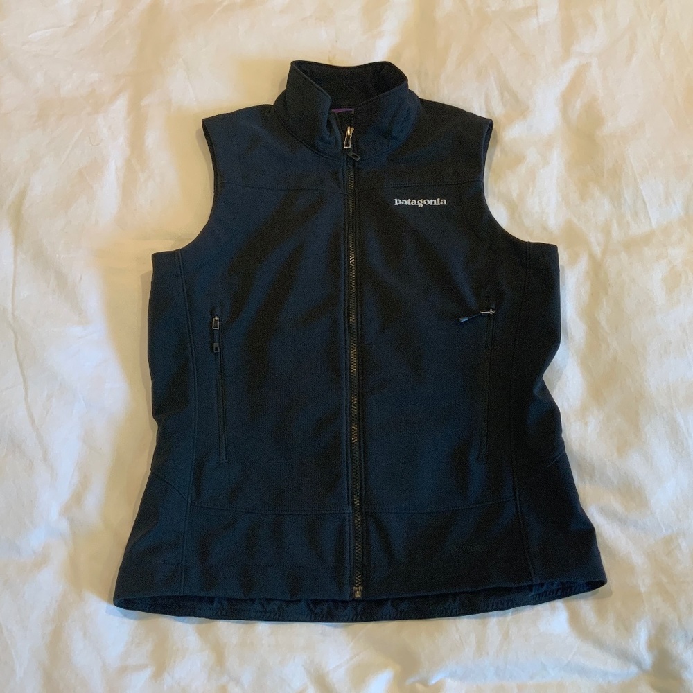 PATAGONIA Polartec black vest, womens size medium